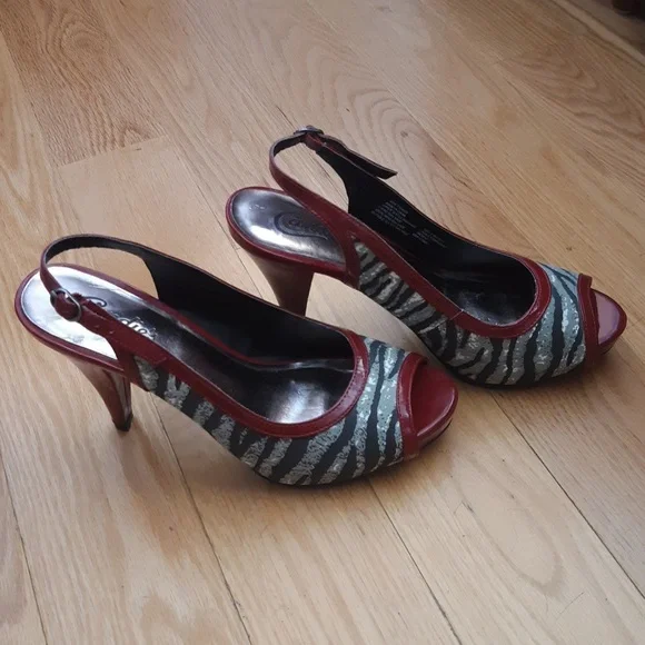 Candie’s Zebra Print Heels, New - Picture 5 of 6